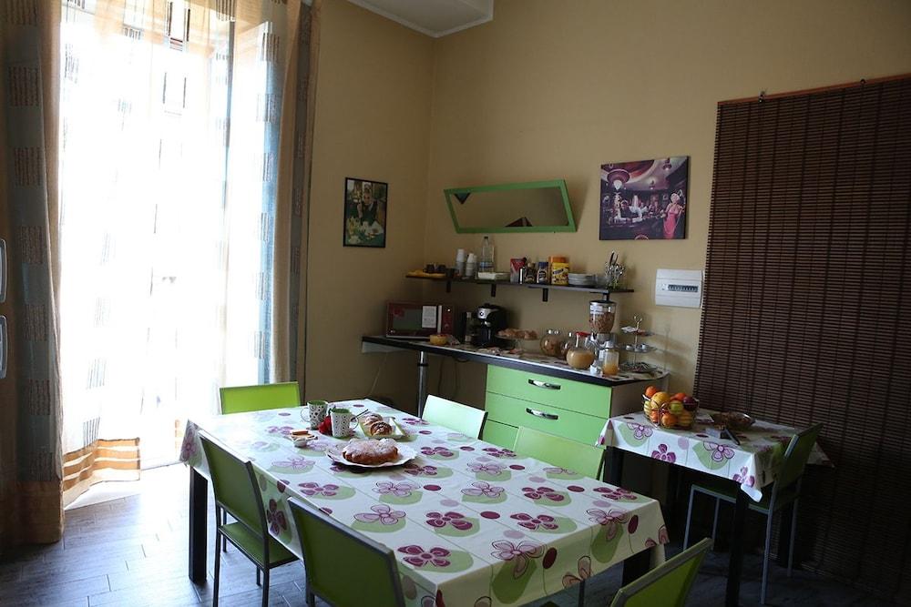 Le 3 B Catânia Exterior foto